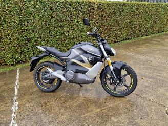 Super Soco  STREET HUNTER 45KM picture 4