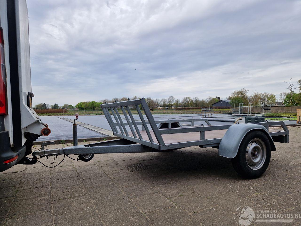 Eduard  ONBEKEND 750KG 220CM X 150CM