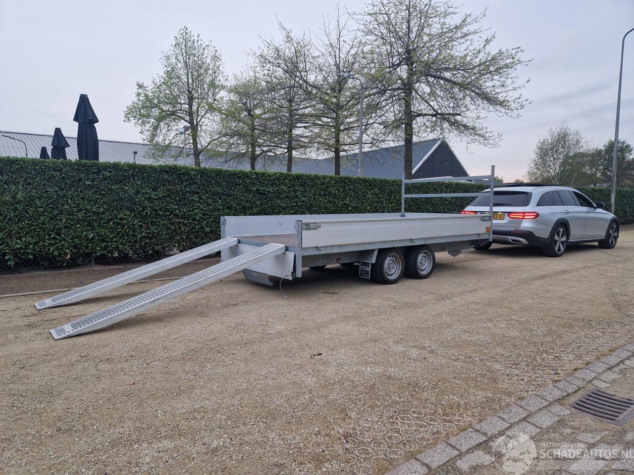Henra  400CM x 200CM MET RIJPLATEN
