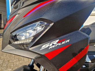 Aprilia  SR GT 125 CC picture 9