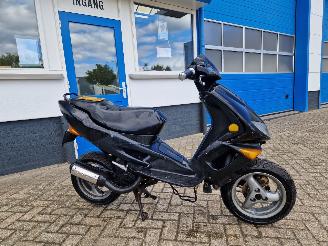 Peugeot  SPEEDFIGHT 2 STROKE picture 4