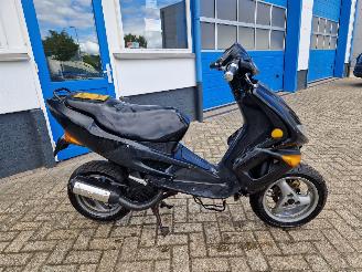 Peugeot  SPEEDFIGHT 2 STROKE picture 8