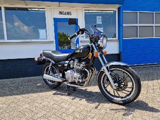 krockskadad bil motor Yamaha  XJ 650 MAXIM CHOPPER 1982/2