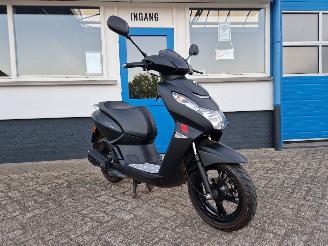 Peugeot  KISBEE , EURO 5 picture 14