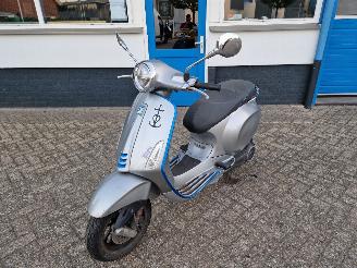 Vespa  ELETTRICA , PRIMAVERA picture 11