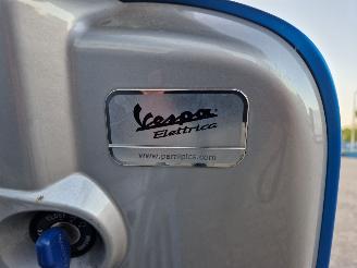 Vespa  ELETTRICA , PRIMAVERA picture 6