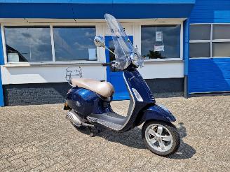 Unfallwagen Vespa  PRIMAVERA 1 EIGENAAR 2014/4