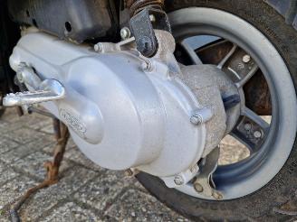 Vespa  LX50 B-ART SPECIAL MADE picture 8