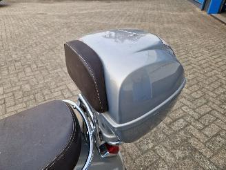 Vespa  LX 4T 4V TOURING picture 8