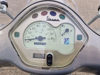 Vespa  LX 4T 4V TOURING picture 7