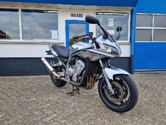  Yamaha  FZS 1000 FAZER 2001/8