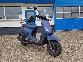 Schadeauto BTC  RIVA 45KM 2020/12