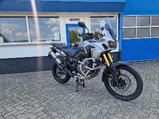 Honda  CRF 1000 L , AFRICA TWIN picture 2