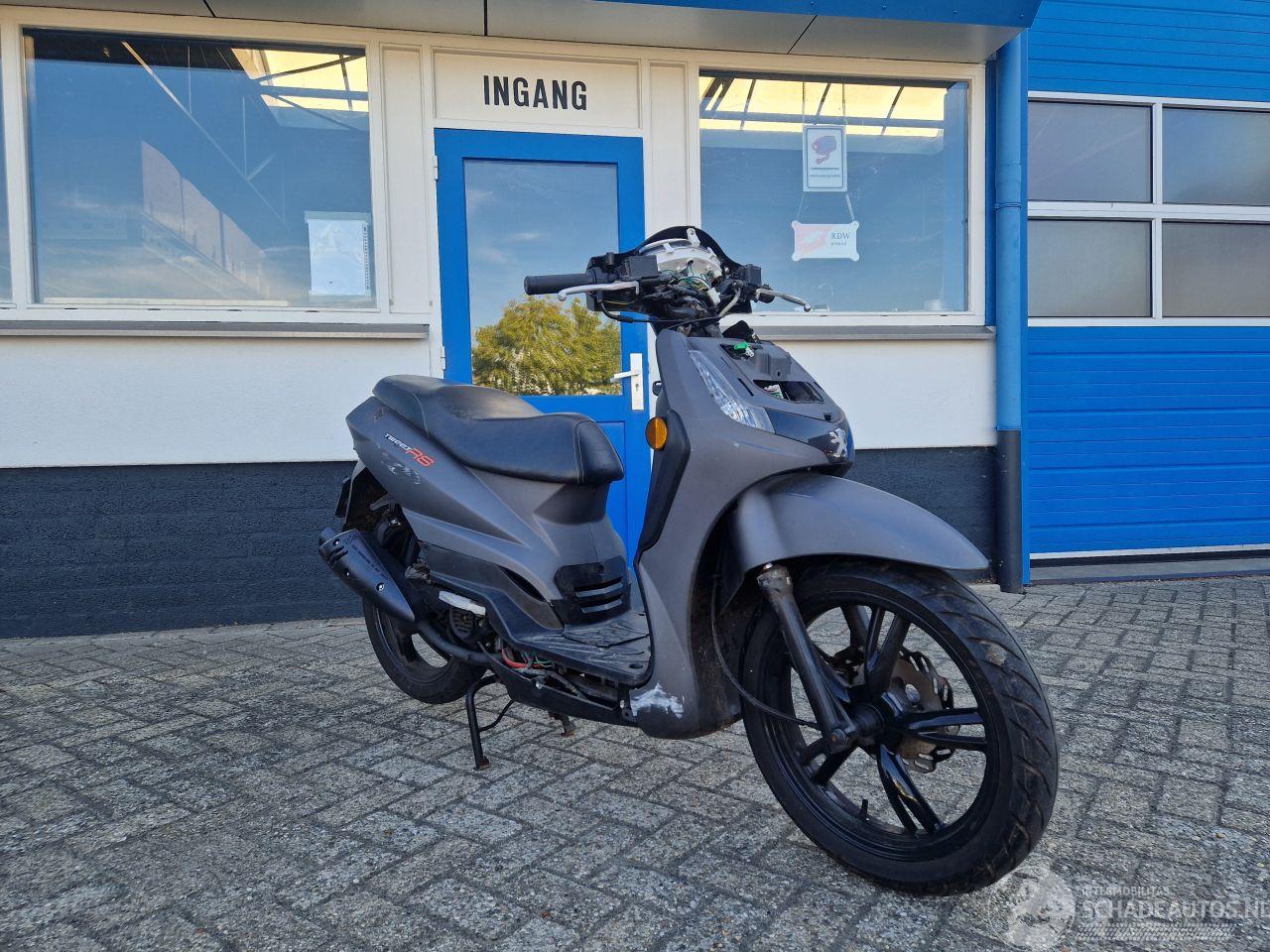 Peugeot  TWEET RS , DOUBLE DISC BRAKE