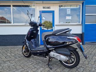 Kymco  NEW LIKE 4T INJECTIE picture 8