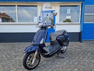 Kymco  NEW LIKE 4T INJECTIE picture 10