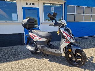 Sym  CROX 45KM 4STROKE picture 4