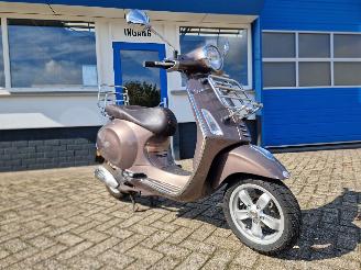 Vespa  PRIMAVERA TOURING picture 2