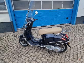 Vespa  PRIMAVERA 125 picture 13