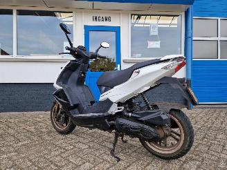 Peugeot  SPEEDFIGHT IV picture 11