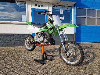 skadebil motor Kawasaki  KX 65 KLEINE WIELEN 2010/12