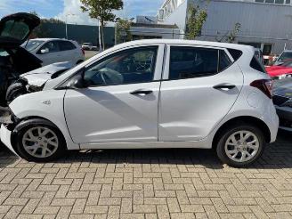 Hyundai I-10  picture 2