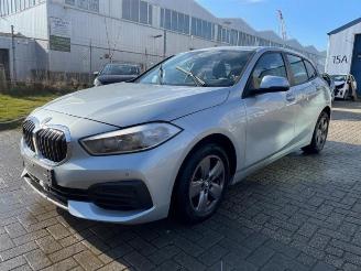 demontáž osobní automobily BMW 1-serie 1 serie (F40), Hatchback, 2019 118i 1.5 TwinPower 12V 2020/1