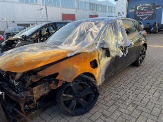 Uttjänta bilar auto Cupra Leon Leon (KLCB), Hatchback, 2020 1.4 e-Hybrid 245, VZ 16V 2021