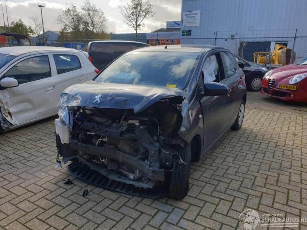 Peugeot 108 108, Hatchback, 2014 1.0 12V