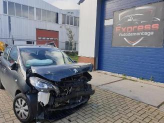 Peugeot 108 108, Hatchback, 2014 1.0 12V picture 10