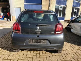 Peugeot 108 108, Hatchback, 2014 1.0 12V picture 4