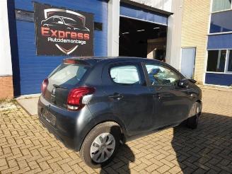 Peugeot 108 108, Hatchback, 2014 1.0 12V picture 5