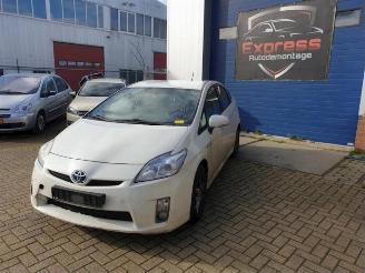 Salvage car Toyota Prius Prius (ZVW3), Hatchback, 2009 / 2016 1.8 16V 2010/11