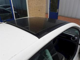 Volkswagen Up!  picture 8