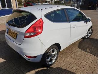 Ford Fiesta  picture 4