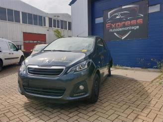 Peugeot 108  picture 1