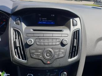 Ford Focus  picture 12