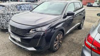 Salvage car Peugeot 5008 5008 II (M4/MC/MJ/MR), MPV, 2016 / 2024 2.0 BlueHDi 180 16V 2021