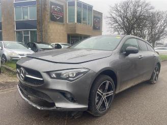 demontáž osobní automobily Mercedes Cla-klasse CLA Shooting Brake (118.6), Combi, 2019 1.3 CLA-250 e Turbo 16V 2023