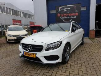 Salvage car Mercedes C-klasse C (W205), Sedan, 2013 / 2021 C-200 2.0 CGI 16V 2015/1