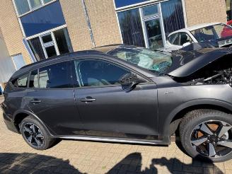 Ford Focus Focus 4 Wagon, Combi, 2018 / 2025 1.0 Ti-VCT EcoBoost 12V 125 picture 7
