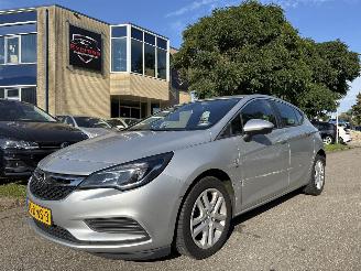 Vrakbiler auto Opel Astra 1.6 CDTI 81KW 2019/1