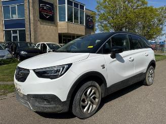 Vrakbiler auto Opel Crossland Crossland (X), SUV, 2017 1.2 Turbo 12V 2020/9