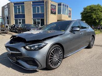 Vrakbiler auto Mercedes C-klasse C (W206), Sedan, 2021 C-200 1.5 EQ Boost 4-Matic 2023/12