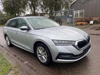 Skoda Octavia Octavia Combi (NXAC), Combi 5-drs, 2019 1.0 TSI e-TEC 12V picture 7