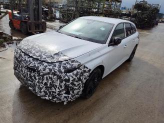 Uttjänta bilar auto Peugeot 308 308 SW (F4/FC/FN/FR), Combi 5-drs, 2021 1.2 PureTech Hybrid 136 2024/7