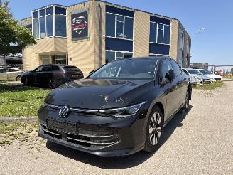 škoda osobní automobily Volkswagen Golf 8.5 FACELIFT 1.5 TSI 150PK 2025/1