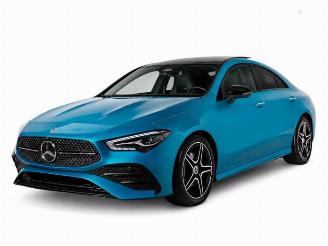 Vrakbiler auto Mercedes Cla-klasse CLA (118.3), Sedan, 2019 1.3 CLA-180 Turbo 16V 2025