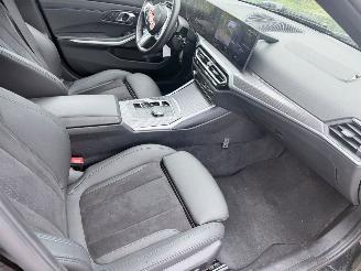 BMW 3-serie 320e M SPORT NAP PANO picture 18