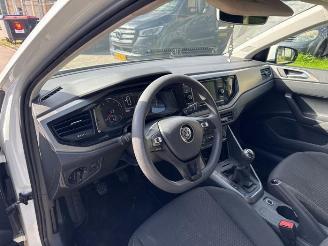 Volkswagen Polo Polo VI (AW1), Hatchback 5-drs, 2017 1.0 12V BlueMotion Technology picture 9